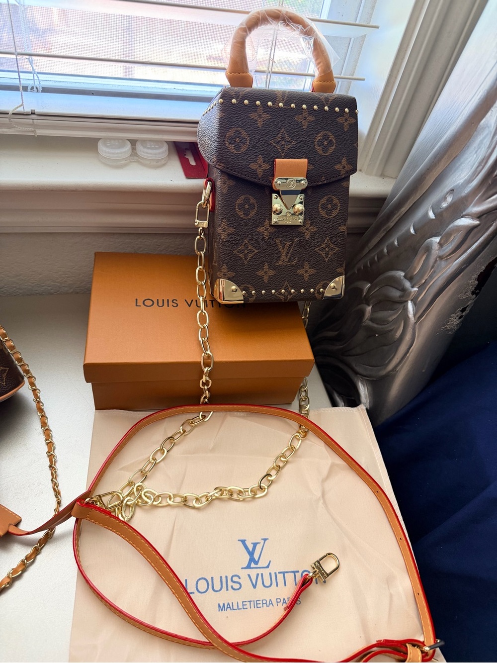 Brown Monogram Mini Trunk camera box Crossbody Bag - Picture 2 of 11